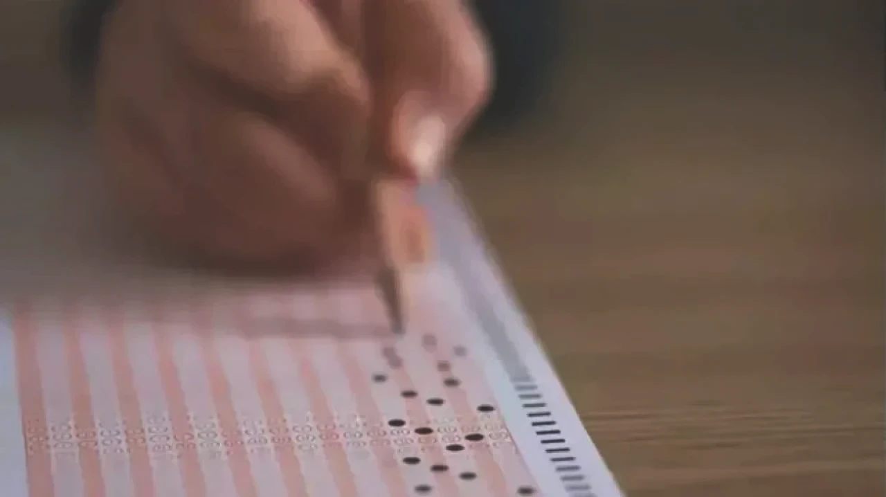 AUZEF Sınav Soruları ve Cevap Anahtarları Açıklandı! Detaylar Burada!