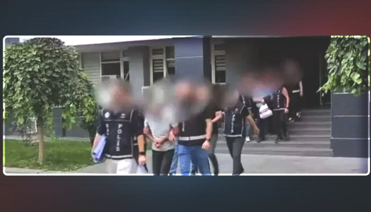 30 Milyonluk Dolandırıcılık: Sahte Belgelerle 'Devlet Memuru' Vaadiyle Tuzağa Düşürdüler!