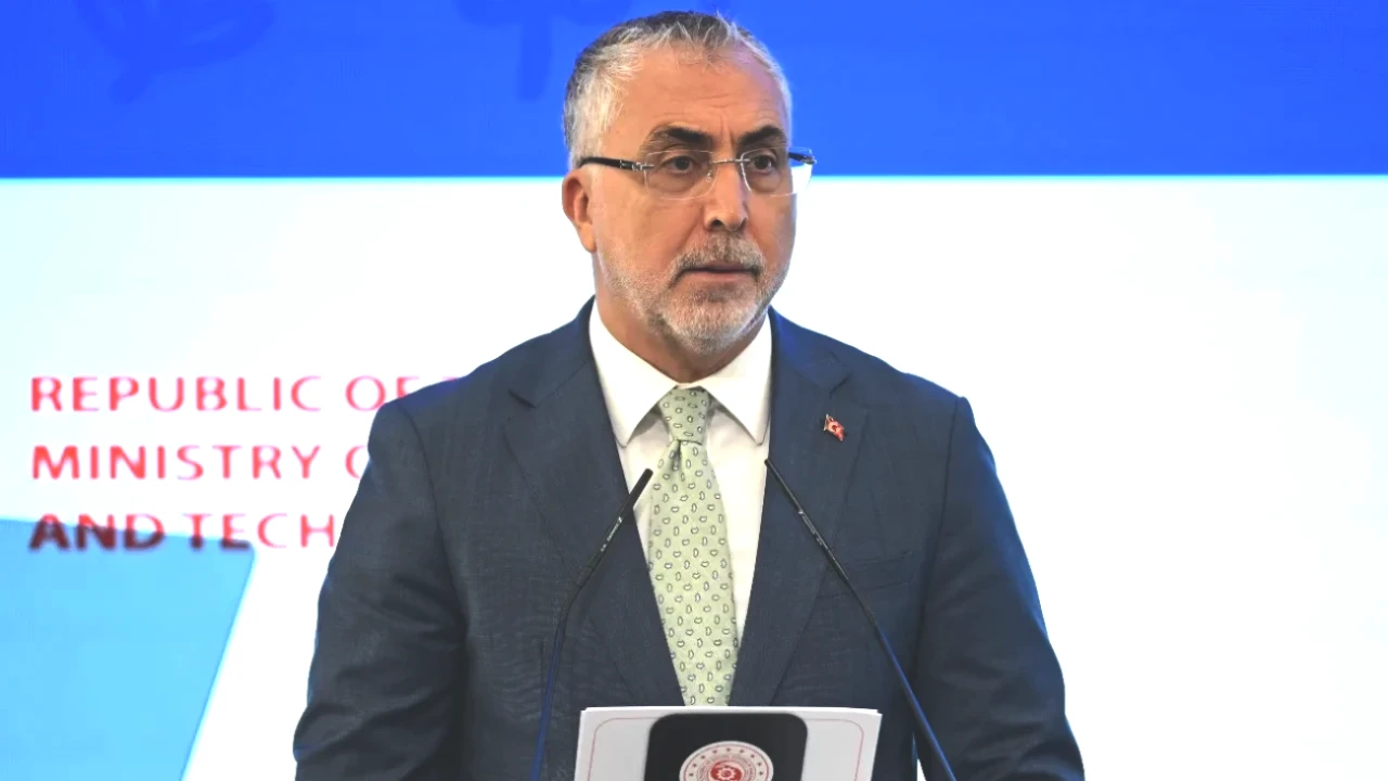 SGK Borçlarına Dikkat! Bakan Işıkhan'dan CHP'li Belediyelere Ödeme Çağrısı